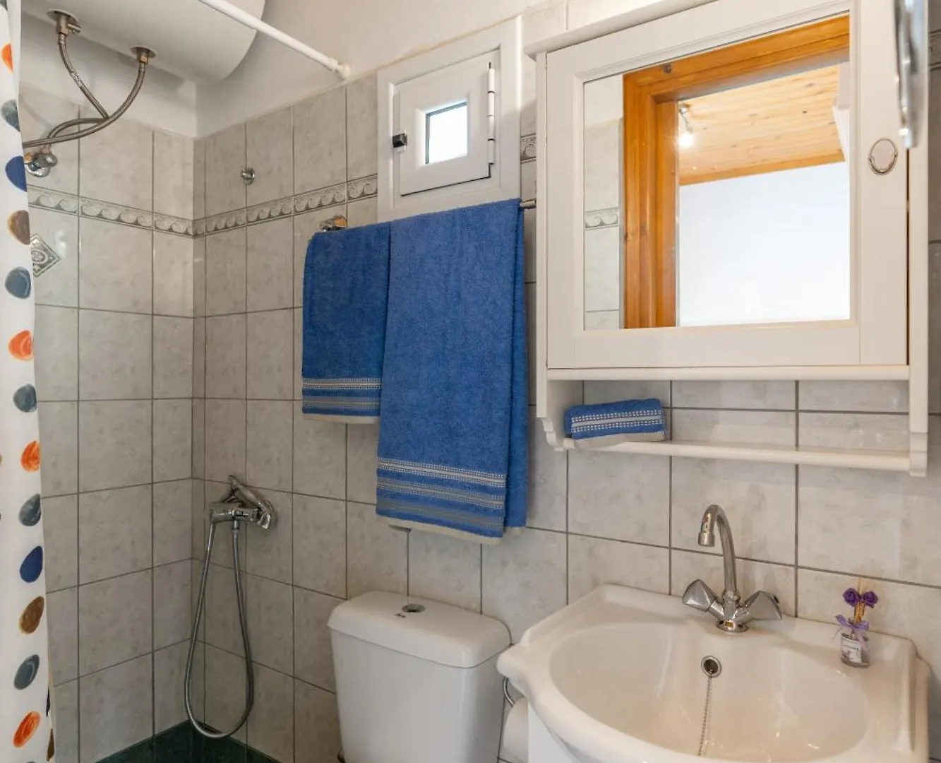 Mermaid Home Kondoyenadha 0*,  Greece